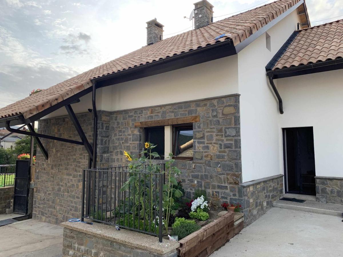 Casa Cotefablo Aloj Sorrosal Gavin Biescas Apartment Exterior photo